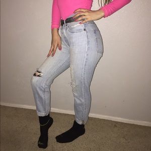 levis 501 light wash high waisted distressed jeans